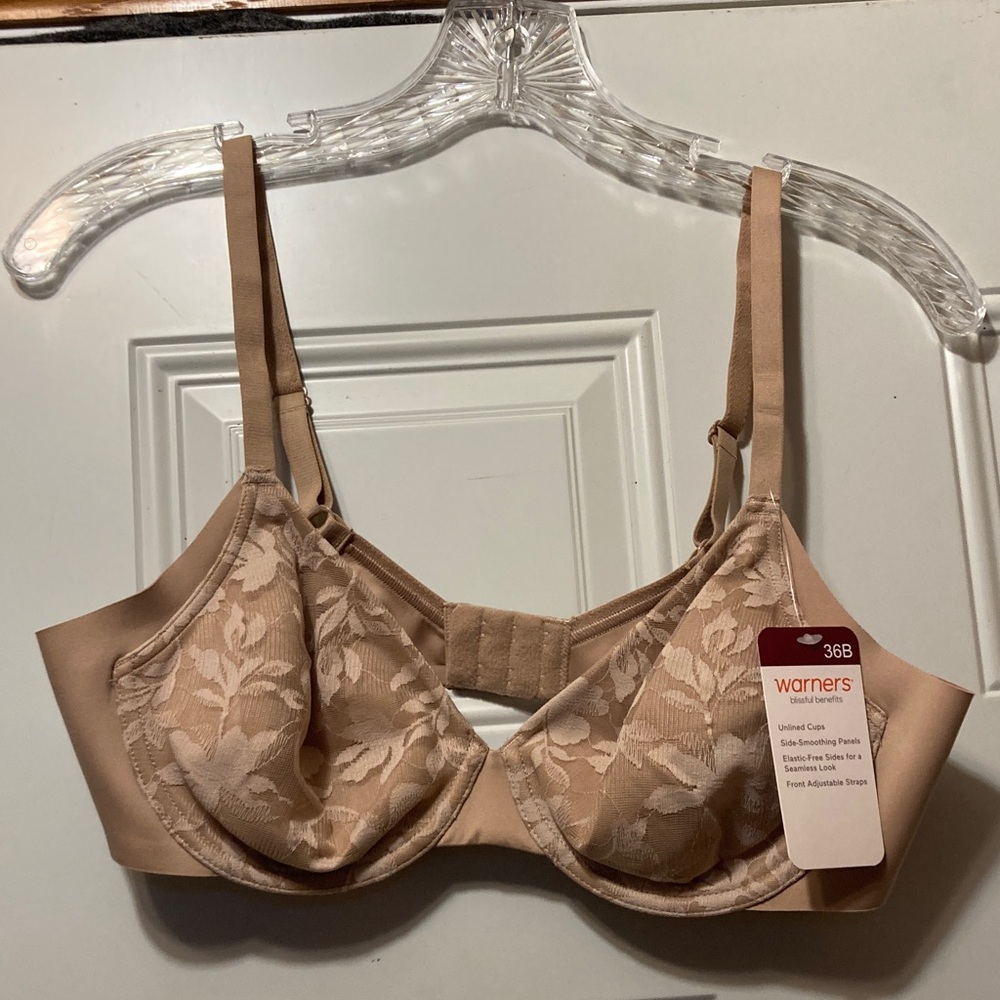 Warner's Beige Floral Lace‎ Underwire Bra 36B NWT